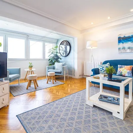 Playa Frente Al Mar 아파트 기욘