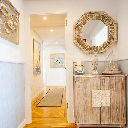 Playa Frente Al Mar Gijón